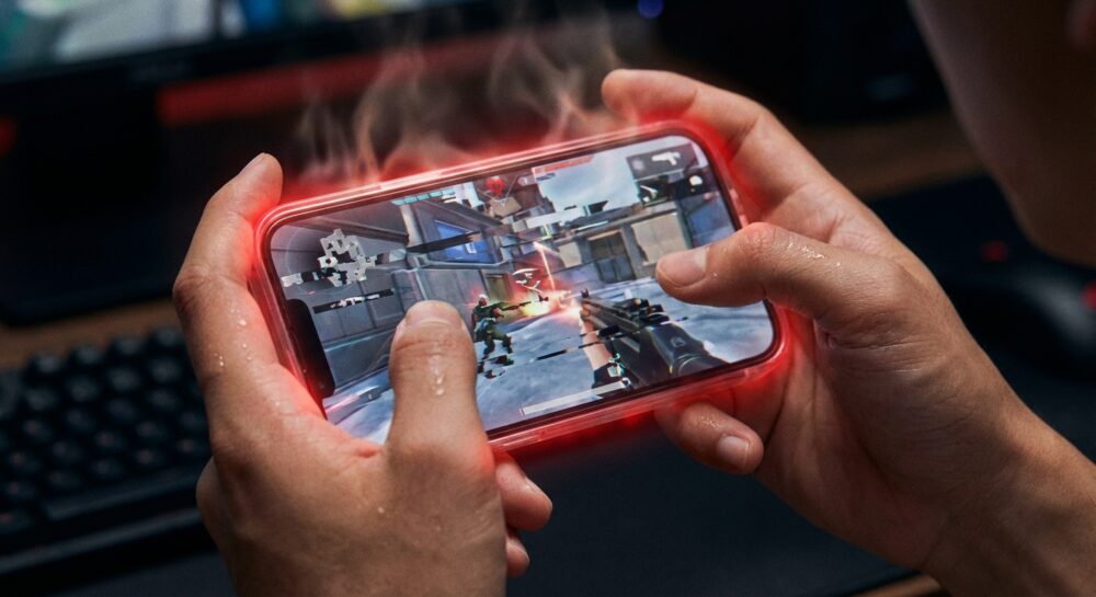 A15 Bionicの性能とiPhone 14の熱設計の限界 のイメージ